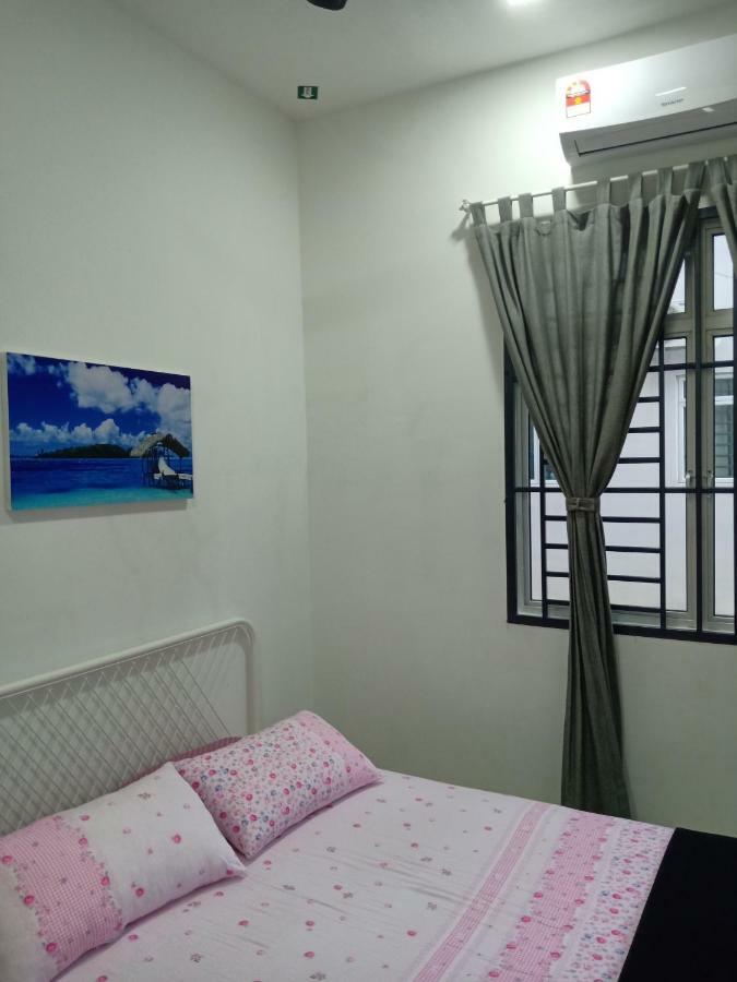 Casuarina Sea Breeze Homestay *